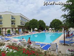 [P11] Piscina de relaxare de langa cladirea-hotel.  » foto by tata123 🔱
 - 
<span class="allrVoted glyphicon glyphicon-heart hidden" id="av426972"></span>
<a class="m-l-10 hidden" id="sv426972" onclick="voting_Foto_DelVot(,426972,7822)" role="button">șterge vot <span class="glyphicon glyphicon-remove"></span></a>
<a id="v9426972" class=" c-red"  onclick="voting_Foto_SetVot(426972)" role="button"><span class="glyphicon glyphicon-heart-empty"></span> <b>LIKE</b> = Votează poza</a> <img class="hidden"  id="f426972W9" src="/imagini/loader.gif" border="0" /><span class="AjErrMes hidden" id="e426972ErM"></span>