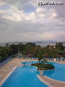 [P50] Nu este prea liniste la Alexandros Palace? Mergeti acolo! Veti vedea ceva extrem de interesant: oamenii traiesc altfel! » foto by Aeerdna*
 - 
<span class="allrVoted glyphicon glyphicon-heart hidden" id="av152927"></span>
<a class="m-l-10 hidden" id="sv152927" onclick="voting_Foto_DelVot(,152927,7829)" role="button">șterge vot <span class="glyphicon glyphicon-remove"></span></a>
<a id="v9152927" class=" c-red"  onclick="voting_Foto_SetVot(152927)" role="button"><span class="glyphicon glyphicon-heart-empty"></span> <b>LIKE</b> = Votează poza</a> <img class="hidden"  id="f152927W9" src="/imagini/loader.gif" border="0" /><span class="AjErrMes hidden" id="e152927ErM"></span>
