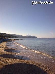 [P72] Muntele Athos vazut de pe plaja hotelului Alexandros Palace » foto by Aeerdna*
 - 
<span class="allrVoted glyphicon glyphicon-heart hidden" id="av152953"></span>
<a class="m-l-10 hidden" id="sv152953" onclick="voting_Foto_DelVot(,152953,7829)" role="button">șterge vot <span class="glyphicon glyphicon-remove"></span></a>
<a id="v9152953" class=" c-red"  onclick="voting_Foto_SetVot(152953)" role="button"><span class="glyphicon glyphicon-heart-empty"></span> <b>LIKE</b> = Votează poza</a> <img class="hidden"  id="f152953W9" src="/imagini/loader.gif" border="0" /><span class="AjErrMes hidden" id="e152953ErM"></span>
