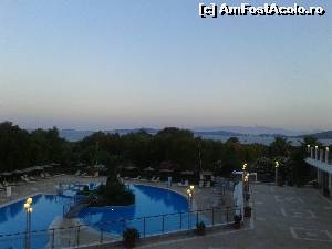 [P07] piscina din fata restaurantului » foto by dianamea
 - 
<span class="allrVoted glyphicon glyphicon-heart hidden" id="av630261"></span>
<a class="m-l-10 hidden" id="sv630261" onclick="voting_Foto_DelVot(,630261,7829)" role="button">șterge vot <span class="glyphicon glyphicon-remove"></span></a>
<a id="v9630261" class=" c-red"  onclick="voting_Foto_SetVot(630261)" role="button"><span class="glyphicon glyphicon-heart-empty"></span> <b>LIKE</b> = Votează poza</a> <img class="hidden"  id="f630261W9" src="/imagini/loader.gif" border="0" /><span class="AjErrMes hidden" id="e630261ErM"></span>