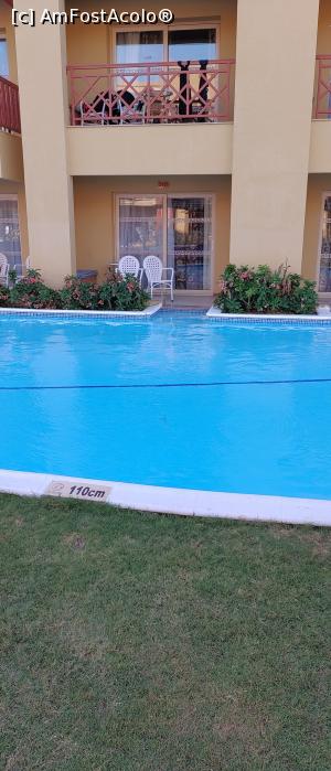 [P05] Cea mai cautata camera, de pe terasa direct in piscina. » foto by kisocsike
 - 
<span class="allrVoted glyphicon glyphicon-heart hidden" id="av1257896"></span>
<a class="m-l-10 hidden" id="sv1257896" onclick="voting_Foto_DelVot(,1257896,7832)" role="button">șterge vot <span class="glyphicon glyphicon-remove"></span></a>
<a id="v91257896" class=" c-red"  onclick="voting_Foto_SetVot(1257896)" role="button"><span class="glyphicon glyphicon-heart-empty"></span> <b>LIKE</b> = Votează poza</a> <img class="hidden"  id="f1257896W9" src="/imagini/loader.gif" border="0" /><span class="AjErrMes hidden" id="e1257896ErM"></span>