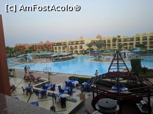 [P10] Vedere din Lobby Bar » foto by Ccucu
 - 
<span class="allrVoted glyphicon glyphicon-heart hidden" id="av1013988"></span>
<a class="m-l-10 hidden" id="sv1013988" onclick="voting_Foto_DelVot(,1013988,7832)" role="button">șterge vot <span class="glyphicon glyphicon-remove"></span></a>
<a id="v91013988" class=" c-red"  onclick="voting_Foto_SetVot(1013988)" role="button"><span class="glyphicon glyphicon-heart-empty"></span> <b>LIKE</b> = Votează poza</a> <img class="hidden"  id="f1013988W9" src="/imagini/loader.gif" border="0" /><span class="AjErrMes hidden" id="e1013988ErM"></span>