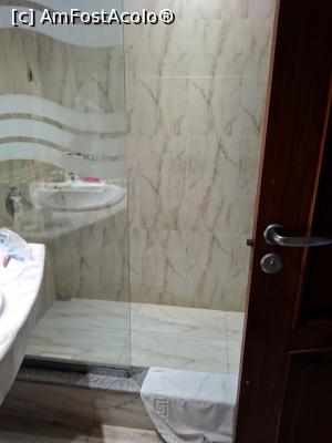 [P06] Baie » foto by Ccucu
 - 
<span class="allrVoted glyphicon glyphicon-heart hidden" id="av1013984"></span>
<a class="m-l-10 hidden" id="sv1013984" onclick="voting_Foto_DelVot(,1013984,7832)" role="button">șterge vot <span class="glyphicon glyphicon-remove"></span></a>
<a id="v91013984" class=" c-red"  onclick="voting_Foto_SetVot(1013984)" role="button"><span class="glyphicon glyphicon-heart-empty"></span> <b>LIKE</b> = Votează poza</a> <img class="hidden"  id="f1013984W9" src="/imagini/loader.gif" border="0" /><span class="AjErrMes hidden" id="e1013984ErM"></span>