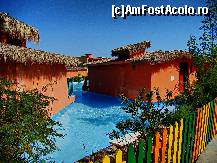 [P09] Bungalourile. Nu te lasa acolo daca ai copil mic » foto by basaku
 - 
<span class="allrVoted glyphicon glyphicon-heart hidden" id="av161491"></span>
<a class="m-l-10 hidden" id="sv161491" onclick="voting_Foto_DelVot(,161491,7832)" role="button">șterge vot <span class="glyphicon glyphicon-remove"></span></a>
<a id="v9161491" class=" c-red"  onclick="voting_Foto_SetVot(161491)" role="button"><span class="glyphicon glyphicon-heart-empty"></span> <b>LIKE</b> = Votează poza</a> <img class="hidden"  id="f161491W9" src="/imagini/loader.gif" border="0" /><span class="AjErrMes hidden" id="e161491ErM"></span>