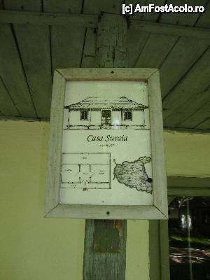 [P23] Casa Suraia - panou informativ afișat pe prispă.  » foto by Floryn81
 - 
<span class="allrVoted glyphicon glyphicon-heart hidden" id="av482179"></span>
<a class="m-l-10 hidden" id="sv482179" onclick="voting_Foto_DelVot(,482179,7833)" role="button">șterge vot <span class="glyphicon glyphicon-remove"></span></a>
<a id="v9482179" class=" c-red"  onclick="voting_Foto_SetVot(482179)" role="button"><span class="glyphicon glyphicon-heart-empty"></span> <b>LIKE</b> = Votează poza</a> <img class="hidden"  id="f482179W9" src="/imagini/loader.gif" border="0" /><span class="AjErrMes hidden" id="e482179ErM"></span>