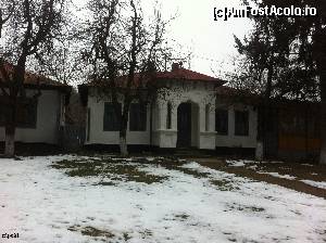 [P06] În aceste case, pe vremuri, se ducea viață de sine de către maicile din mănăstire. În prezent este viață de obște.  » foto by Yersinia Pestis
 - 
<span class="allrVoted glyphicon glyphicon-heart hidden" id="av598058"></span>
<a class="m-l-10 hidden" id="sv598058" onclick="voting_Foto_DelVot(,598058,7833)" role="button">șterge vot <span class="glyphicon glyphicon-remove"></span></a>
<a id="v9598058" class=" c-red"  onclick="voting_Foto_SetVot(598058)" role="button"><span class="glyphicon glyphicon-heart-empty"></span> <b>LIKE</b> = Votează poza</a> <img class="hidden"  id="f598058W9" src="/imagini/loader.gif" border="0" /><span class="AjErrMes hidden" id="e598058ErM"></span>
