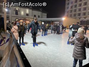 [P25] Focsani - Targul de Craciun seara si lumea la patinoar » foto by mishu
 - 
<span class="allrVoted glyphicon glyphicon-heart hidden" id="av1344499"></span>
<a class="m-l-10 hidden" id="sv1344499" onclick="voting_Foto_DelVot(,1344499,7833)" role="button">șterge vot <span class="glyphicon glyphicon-remove"></span></a>
<a id="v91344499" class=" c-red"  onclick="voting_Foto_SetVot(1344499)" role="button"><span class="glyphicon glyphicon-heart-empty"></span> <b>LIKE</b> = Votează poza</a> <img class="hidden"  id="f1344499W9" src="/imagini/loader.gif" border="0" /><span class="AjErrMes hidden" id="e1344499ErM"></span>
