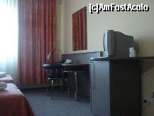 [P12] Tot camera din hotelul Seneca din Baia Mare, curata si cu mobilier nou , modern » foto by ileanaxperta*
 - 
<span class="allrVoted glyphicon glyphicon-heart hidden" id="av154237"></span>
<a class="m-l-10 hidden" id="sv154237" onclick="voting_Foto_DelVot(,154237,7839)" role="button">șterge vot <span class="glyphicon glyphicon-remove"></span></a>
<a id="v9154237" class=" c-red"  onclick="voting_Foto_SetVot(154237)" role="button"><span class="glyphicon glyphicon-heart-empty"></span> <b>LIKE</b> = Votează poza</a> <img class="hidden"  id="f154237W9" src="/imagini/loader.gif" border="0" /><span class="AjErrMes hidden" id="e154237ErM"></span>