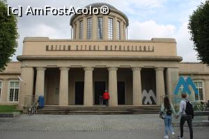 [P44] Wrocław, Park Szczytnicki, Pawilon Czterech Kopuł (Pavilionul celor Patru Cupole), Aripa de est cu Muzeum Sztuki Współczesnej (Muzeul de Artă Modernă) » foto by mprofeanu
 - 
<span class="allrVoted glyphicon glyphicon-heart hidden" id="av1368395"></span>
<a class="m-l-10 hidden" id="sv1368395" onclick="voting_Foto_DelVot(,1368395,7843)" role="button">șterge vot <span class="glyphicon glyphicon-remove"></span></a>
<a id="v91368395" class=" c-red"  onclick="voting_Foto_SetVot(1368395)" role="button"><span class="glyphicon glyphicon-heart-empty"></span> <b>LIKE</b> = Votează poza</a> <img class="hidden"  id="f1368395W9" src="/imagini/loader.gif" border="0" /><span class="AjErrMes hidden" id="e1368395ErM"></span>
