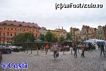 [P22] Piaţa de Sare. Clădirea din stânga este veche Bursă. » foto by Costi
 - 
<span class="allrVoted glyphicon glyphicon-heart hidden" id="av277244"></span>
<a class="m-l-10 hidden" id="sv277244" onclick="voting_Foto_DelVot(,277244,7843)" role="button">șterge vot <span class="glyphicon glyphicon-remove"></span></a>
<a id="v9277244" class=" c-red"  onclick="voting_Foto_SetVot(277244)" role="button"><span class="glyphicon glyphicon-heart-empty"></span> <b>LIKE</b> = Votează poza</a> <img class="hidden"  id="f277244W9" src="/imagini/loader.gif" border="0" /><span class="AjErrMes hidden" id="e277244ErM"></span>