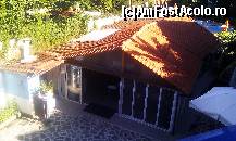 [P05] terasa hotelului si in spate este piscina » foto by AndaLogan
 - 
<span class="allrVoted glyphicon glyphicon-heart hidden" id="av424886"></span>
<a class="m-l-10 hidden" id="sv424886" onclick="voting_Foto_DelVot(,424886,7852)" role="button">șterge vot <span class="glyphicon glyphicon-remove"></span></a>
<a id="v9424886" class=" c-red"  onclick="voting_Foto_SetVot(424886)" role="button"><span class="glyphicon glyphicon-heart-empty"></span> <b>LIKE</b> = Votează poza</a> <img class="hidden"  id="f424886W9" src="/imagini/loader.gif" border="0" /><span class="AjErrMes hidden" id="e424886ErM"></span>