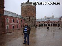 [P08] Polonia - Castelul Lublin-Curte interioara. Donjon si Don Juan. » foto by popescu.borsa*
 - 
<span class="allrVoted glyphicon glyphicon-heart hidden" id="av155306"></span>
<a class="m-l-10 hidden" id="sv155306" onclick="voting_Foto_DelVot(,155306,7858)" role="button">șterge vot <span class="glyphicon glyphicon-remove"></span></a>
<a id="v9155306" class=" c-red"  onclick="voting_Foto_SetVot(155306)" role="button"><span class="glyphicon glyphicon-heart-empty"></span> <b>LIKE</b> = Votează poza</a> <img class="hidden"  id="f155306W9" src="/imagini/loader.gif" border="0" /><span class="AjErrMes hidden" id="e155306ErM"></span>
