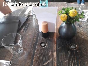 [P12] masa din lemn - restaurant Kiosk » foto by silvia tudoran
 - 
<span class="allrVoted glyphicon glyphicon-heart hidden" id="av1095590"></span>
<a class="m-l-10 hidden" id="sv1095590" onclick="voting_Foto_DelVot(,1095590,7866)" role="button">șterge vot <span class="glyphicon glyphicon-remove"></span></a>
<a id="v91095590" class=" c-red"  onclick="voting_Foto_SetVot(1095590)" role="button"><span class="glyphicon glyphicon-heart-empty"></span> <b>LIKE</b> = Votează poza</a> <img class="hidden"  id="f1095590W9" src="/imagini/loader.gif" border="0" /><span class="AjErrMes hidden" id="e1095590ErM"></span>