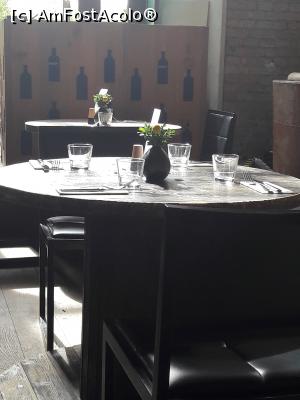 [P15] masa in restaurant » foto by silvia tudoran
 - 
<span class="allrVoted glyphicon glyphicon-heart hidden" id="av1095593"></span>
<a class="m-l-10 hidden" id="sv1095593" onclick="voting_Foto_DelVot(,1095593,7866)" role="button">șterge vot <span class="glyphicon glyphicon-remove"></span></a>
<a id="v91095593" class=" c-red"  onclick="voting_Foto_SetVot(1095593)" role="button"><span class="glyphicon glyphicon-heart-empty"></span> <b>LIKE</b> = Votează poza</a> <img class="hidden"  id="f1095593W9" src="/imagini/loader.gif" border="0" /><span class="AjErrMes hidden" id="e1095593ErM"></span>