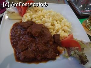[P10] Tocăniță de vițel gătită în stil unguresc » foto by crismis
 - 
<span class="allrVoted glyphicon glyphicon-heart hidden" id="av1042478"></span>
<a class="m-l-10 hidden" id="sv1042478" onclick="voting_Foto_DelVot(,1042478,7866)" role="button">șterge vot <span class="glyphicon glyphicon-remove"></span></a>
<a id="v91042478" class=" c-red"  onclick="voting_Foto_SetVot(1042478)" role="button"><span class="glyphicon glyphicon-heart-empty"></span> <b>LIKE</b> = Votează poza</a> <img class="hidden"  id="f1042478W9" src="/imagini/loader.gif" border="0" /><span class="AjErrMes hidden" id="e1042478ErM"></span>