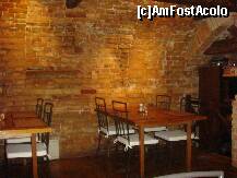 [P08] Central Cellar Restaurant & Wine Bar - sala restaurantului. » foto by creivean
 - 
<span class="allrVoted glyphicon glyphicon-heart hidden" id="av155507"></span>
<a class="m-l-10 hidden" id="sv155507" onclick="voting_Foto_DelVot(,155507,7866)" role="button">șterge vot <span class="glyphicon glyphicon-remove"></span></a>
<a id="v9155507" class=" c-red"  onclick="voting_Foto_SetVot(155507)" role="button"><span class="glyphicon glyphicon-heart-empty"></span> <b>LIKE</b> = Votează poza</a> <img class="hidden"  id="f155507W9" src="/imagini/loader.gif" border="0" /><span class="AjErrMes hidden" id="e155507ErM"></span>
