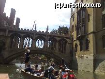 [P06] Colegiile din Cambridge - Cambridgeshire - The Bridge of Sighs - Podul suspinelor - Colegiul St. John » foto by irma_ro*
 - 
<span class="allrVoted glyphicon glyphicon-heart hidden" id="av165504"></span>
<a class="m-l-10 hidden" id="sv165504" onclick="voting_Foto_DelVot(,165504,7883)" role="button">șterge vot <span class="glyphicon glyphicon-remove"></span></a>
<a id="v9165504" class=" c-red"  onclick="voting_Foto_SetVot(165504)" role="button"><span class="glyphicon glyphicon-heart-empty"></span> <b>LIKE</b> = Votează poza</a> <img class="hidden"  id="f165504W9" src="/imagini/loader.gif" border="0" /><span class="AjErrMes hidden" id="e165504ErM"></span>
