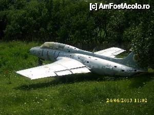 [P09] avionul din curtea asezamantului Sf. Sava » foto by flrnandreea
 - 
<span class="allrVoted glyphicon glyphicon-heart hidden" id="av431468"></span>
<a class="m-l-10 hidden" id="sv431468" onclick="voting_Foto_DelVot(,431468,7904)" role="button">șterge vot <span class="glyphicon glyphicon-remove"></span></a>
<a id="v9431468" class=" c-red"  onclick="voting_Foto_SetVot(431468)" role="button"><span class="glyphicon glyphicon-heart-empty"></span> <b>LIKE</b> = Votează poza</a> <img class="hidden"  id="f431468W9" src="/imagini/loader.gif" border="0" /><span class="AjErrMes hidden" id="e431468ErM"></span>