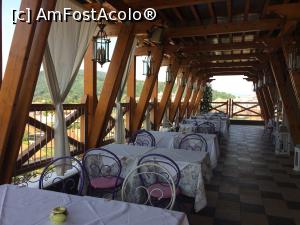 [P12] Terasa restaurantului Simfonia din Ramnicu Valcea,intr-o vara fara restrictii. » foto by Floria
 - 
<span class="allrVoted glyphicon glyphicon-heart hidden" id="av1227593"></span>
<a class="m-l-10 hidden" id="sv1227593" onclick="voting_Foto_DelVot(,1227593,7905)" role="button">șterge vot <span class="glyphicon glyphicon-remove"></span></a>
<a id="v91227593" class=" c-red"  onclick="voting_Foto_SetVot(1227593)" role="button"><span class="glyphicon glyphicon-heart-empty"></span> <b>LIKE</b> = Votează poza</a> <img class="hidden"  id="f1227593W9" src="/imagini/loader.gif" border="0" /><span class="AjErrMes hidden" id="e1227593ErM"></span>