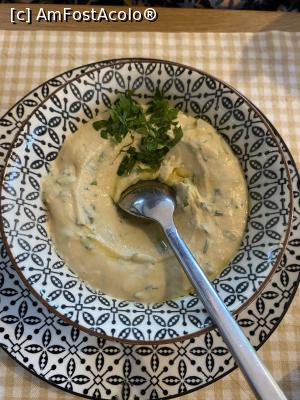 [P05] Restaurant Levant din Ramnicu Valcea.Hummus Beirutti cu patrunjel si usturoi...delicios! » foto by Floria
 - 
<span class="allrVoted glyphicon glyphicon-heart hidden" id="av1341561"></span>
<a class="m-l-10 hidden" id="sv1341561" onclick="voting_Foto_DelVot(,1341561,7905)" role="button">șterge vot <span class="glyphicon glyphicon-remove"></span></a>
<a id="v91341561" class=" c-red"  onclick="voting_Foto_SetVot(1341561)" role="button"><span class="glyphicon glyphicon-heart-empty"></span> <b>LIKE</b> = Votează poza</a> <img class="hidden"  id="f1341561W9" src="/imagini/loader.gif" border="0" /><span class="AjErrMes hidden" id="e1341561ErM"></span>