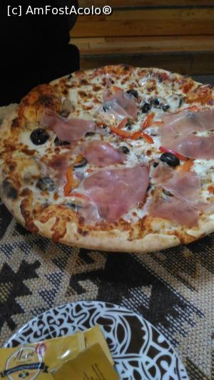 [P16] Pizza soției - Prosciuto crudo » foto by zlatna
 - 
<span class="allrVoted glyphicon glyphicon-heart hidden" id="av829166"></span>
<a class="m-l-10 hidden" id="sv829166" onclick="voting_Foto_DelVot(,829166,7905)" role="button">șterge vot <span class="glyphicon glyphicon-remove"></span></a>
<a id="v9829166" class=" c-red"  onclick="voting_Foto_SetVot(829166)" role="button"><span class="glyphicon glyphicon-heart-empty"></span> <b>LIKE</b> = Votează poza</a> <img class="hidden"  id="f829166W9" src="/imagini/loader.gif" border="0" /><span class="AjErrMes hidden" id="e829166ErM"></span>