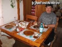 [P15] Asteptand comanda... care ne-a fost servita in vase de lut. » foto by mirelutza
 - 
<span class="allrVoted glyphicon glyphicon-heart hidden" id="av81397"></span>
<a class="m-l-10 hidden" id="sv81397" onclick="voting_Foto_DelVot(,81397,7905)" role="button">șterge vot <span class="glyphicon glyphicon-remove"></span></a>
<a id="v981397" class=" c-red"  onclick="voting_Foto_SetVot(81397)" role="button"><span class="glyphicon glyphicon-heart-empty"></span> <b>LIKE</b> = Votează poza</a> <img class="hidden"  id="f81397W9" src="/imagini/loader.gif" border="0" /><span class="AjErrMes hidden" id="e81397ErM"></span>
