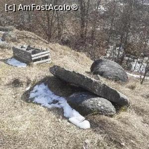 [P17] Muzeul Trovanților Costești » foto by Mioritik
 - 
<span class="allrVoted glyphicon glyphicon-heart hidden" id="av1288570"></span>
<a class="m-l-10 hidden" id="sv1288570" onclick="voting_Foto_DelVot(,1288570,7908)" role="button">șterge vot <span class="glyphicon glyphicon-remove"></span></a>
<a id="v91288570" class=" c-red"  onclick="voting_Foto_SetVot(1288570)" role="button"><span class="glyphicon glyphicon-heart-empty"></span> <b>LIKE</b> = Votează poza</a> <img class="hidden"  id="f1288570W9" src="/imagini/loader.gif" border="0" /><span class="AjErrMes hidden" id="e1288570ErM"></span>