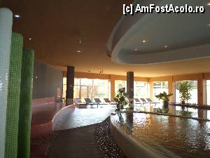 [P02] Hotel Forras - Wellness linistit » foto by carmen_22_09
 - 
<span class="allrVoted glyphicon glyphicon-heart hidden" id="av384409"></span>
<a class="m-l-10 hidden" id="sv384409" onclick="voting_Foto_DelVot(,384409,7913)" role="button">șterge vot <span class="glyphicon glyphicon-remove"></span></a>
<a id="v9384409" class=" c-red"  onclick="voting_Foto_SetVot(384409)" role="button"><span class="glyphicon glyphicon-heart-empty"></span> <b>LIKE</b> = Votează poza</a> <img class="hidden"  id="f384409W9" src="/imagini/loader.gif" border="0" /><span class="AjErrMes hidden" id="e384409ErM"></span>