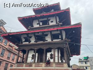 [P13] Templul Taleju Bhawani » foto by Mika
 - 
<span class="allrVoted glyphicon glyphicon-heart hidden" id="av1507286"></span>
<a class="m-l-10 hidden" id="sv1507286" onclick="voting_Foto_DelVot(,1507286,7929)" role="button">șterge vot <span class="glyphicon glyphicon-remove"></span></a>
<a id="v91507286" class=" c-red"  onclick="voting_Foto_SetVot(1507286)" role="button"><span class="glyphicon glyphicon-heart-empty"></span> <b>LIKE</b> = Votează poza</a> <img class="hidden"  id="f1507286W9" src="/imagini/loader.gif" border="0" /><span class="AjErrMes hidden" id="e1507286ErM"></span>