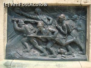 [P27] Un basorelief aflat pe soclul Monumentului Eroilor de la Techirghiol.  » foto by Floryn81
 - 
<span class="allrVoted glyphicon glyphicon-heart hidden" id="av770706"></span>
<a class="m-l-10 hidden" id="sv770706" onclick="voting_Foto_DelVot(,770706,7935)" role="button">șterge vot <span class="glyphicon glyphicon-remove"></span></a>
<a id="v9770706" class=" c-red"  onclick="voting_Foto_SetVot(770706)" role="button"><span class="glyphicon glyphicon-heart-empty"></span> <b>LIKE</b> = Votează poza</a> <img class="hidden"  id="f770706W9" src="/imagini/loader.gif" border="0" /><span class="AjErrMes hidden" id="e770706ErM"></span>