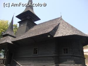 [P31] Biserica maramureșeană din curtea mănăstirii ”Sfânta Maria” de la Techirghiol.  » foto by Floryn81
 - 
<span class="allrVoted glyphicon glyphicon-heart hidden" id="av770710"></span>
<a class="m-l-10 hidden" id="sv770710" onclick="voting_Foto_DelVot(,770710,7935)" role="button">șterge vot <span class="glyphicon glyphicon-remove"></span></a>
<a id="v9770710" class=" c-red"  onclick="voting_Foto_SetVot(770710)" role="button"><span class="glyphicon glyphicon-heart-empty"></span> <b>LIKE</b> = Votează poza</a> <img class="hidden"  id="f770710W9" src="/imagini/loader.gif" border="0" /><span class="AjErrMes hidden" id="e770710ErM"></span>