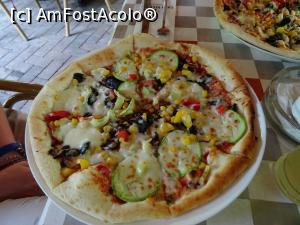 [P10] Pizza vegetariană - Curtea Veche, Târgoviște.  » foto by tata123 🔱
 - 
<span class="allrVoted glyphicon glyphicon-heart hidden" id="av975037"></span>
<a class="m-l-10 hidden" id="sv975037" onclick="voting_Foto_DelVot(,975037,7936)" role="button">șterge vot <span class="glyphicon glyphicon-remove"></span></a>
<a id="v9975037" class=" c-red"  onclick="voting_Foto_SetVot(975037)" role="button"><span class="glyphicon glyphicon-heart-empty"></span> <b>LIKE</b> = Votează poza</a> <img class="hidden"  id="f975037W9" src="/imagini/loader.gif" border="0" /><span class="AjErrMes hidden" id="e975037ErM"></span>