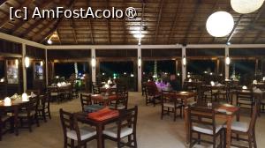 [P100] <strong>Meeru Island Resort & Spa, restaurant</strong> » foto by elenaadina
 - 
<span class="allrVoted glyphicon glyphicon-heart hidden" id="av1421184"></span>
<a class="m-l-10 hidden" id="sv1421184" onclick="voting_Foto_DelVot(,1421184,7942)" role="button">șterge vot <span class="glyphicon glyphicon-remove"></span></a>
<a id="v91421184" class=" c-red"  onclick="voting_Foto_SetVot(1421184)" role="button"><span class="glyphicon glyphicon-heart-empty"></span> <b>LIKE</b> = Votează poza</a> <img class="hidden"  id="f1421184W9" src="/imagini/loader.gif" border="0" /><span class="AjErrMes hidden" id="e1421184ErM"></span>
