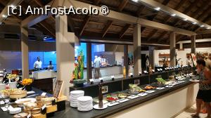 [P95] <strong>Meeru Island Resort & Spa, restaurant</strong> » foto by elenaadina
 - 
<span class="allrVoted glyphicon glyphicon-heart hidden" id="av1421179"></span>
<a class="m-l-10 hidden" id="sv1421179" onclick="voting_Foto_DelVot(,1421179,7942)" role="button">șterge vot <span class="glyphicon glyphicon-remove"></span></a>
<a id="v91421179" class=" c-red"  onclick="voting_Foto_SetVot(1421179)" role="button"><span class="glyphicon glyphicon-heart-empty"></span> <b>LIKE</b> = Votează poza</a> <img class="hidden"  id="f1421179W9" src="/imagini/loader.gif" border="0" /><span class="AjErrMes hidden" id="e1421179ErM"></span>