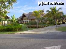 [P31] locuri de promenada pe aleile resortului » foto by hlli
 - 
<span class="allrVoted glyphicon glyphicon-heart hidden" id="av159387"></span>
<a class="m-l-10 hidden" id="sv159387" onclick="voting_Foto_DelVot(,159387,7944)" role="button">șterge vot <span class="glyphicon glyphicon-remove"></span></a>
<a id="v9159387" class=" c-red"  onclick="voting_Foto_SetVot(159387)" role="button"><span class="glyphicon glyphicon-heart-empty"></span> <b>LIKE</b> = Votează poza</a> <img class="hidden"  id="f159387W9" src="/imagini/loader.gif" border="0" /><span class="AjErrMes hidden" id="e159387ErM"></span>