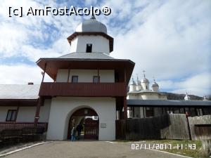 [P04] Imagine din apropierea parcării, în prim plan - turnul cu clopotniță » foto by Alina53
 - 
<span class="allrVoted glyphicon glyphicon-heart hidden" id="av940082"></span>
<a class="m-l-10 hidden" id="sv940082" onclick="voting_Foto_DelVot(,940082,7948)" role="button">șterge vot <span class="glyphicon glyphicon-remove"></span></a>
<a id="v9940082" class=" c-red"  onclick="voting_Foto_SetVot(940082)" role="button"><span class="glyphicon glyphicon-heart-empty"></span> <b>LIKE</b> = Votează poza</a> <img class="hidden"  id="f940082W9" src="/imagini/loader.gif" border="0" /><span class="AjErrMes hidden" id="e940082ErM"></span>