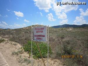[P17] Intrarea în zona protejată a rezervaţiei naturale Arkutino: peisajul arid nu te lasă să ghiceşti 'din prima' ce comori ascunde » foto by Klaudyia
 - 
<span class="allrVoted glyphicon glyphicon-heart hidden" id="av347002"></span>
<a class="m-l-10 hidden" id="sv347002" onclick="voting_Foto_DelVot(,347002,7962)" role="button">șterge vot <span class="glyphicon glyphicon-remove"></span></a>
<a id="v9347002" class=" c-red"  onclick="voting_Foto_SetVot(347002)" role="button"><span class="glyphicon glyphicon-heart-empty"></span> <b>LIKE</b> = Votează poza</a> <img class="hidden"  id="f347002W9" src="/imagini/loader.gif" border="0" /><span class="AjErrMes hidden" id="e347002ErM"></span>