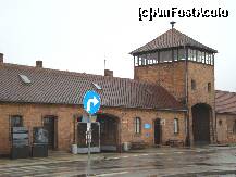 [P13] Birkenau - Poarta de intrare... cu sens unic. » foto by popescu.borsa*
 - 
<span class="allrVoted glyphicon glyphicon-heart hidden" id="av160525"></span>
<a class="m-l-10 hidden" id="sv160525" onclick="voting_Foto_DelVot(,160525,7968)" role="button">șterge vot <span class="glyphicon glyphicon-remove"></span></a>
<a id="v9160525" class=" c-red"  onclick="voting_Foto_SetVot(160525)" role="button"><span class="glyphicon glyphicon-heart-empty"></span> <b>LIKE</b> = Votează poza</a> <img class="hidden"  id="f160525W9" src="/imagini/loader.gif" border="0" /><span class="AjErrMes hidden" id="e160525ErM"></span>