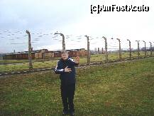 [P20] Birkenau - Lagarul de concertrare -  Halt! Stoj! » foto by popescu.borsa*
 - 
<span class="allrVoted glyphicon glyphicon-heart hidden" id="av160532"></span>
<a class="m-l-10 hidden" id="sv160532" onclick="voting_Foto_DelVot(,160532,7968)" role="button">șterge vot <span class="glyphicon glyphicon-remove"></span></a>
<a id="v9160532" class=" c-red"  onclick="voting_Foto_SetVot(160532)" role="button"><span class="glyphicon glyphicon-heart-empty"></span> <b>LIKE</b> = Votează poza</a> <img class="hidden"  id="f160532W9" src="/imagini/loader.gif" border="0" /><span class="AjErrMes hidden" id="e160532ErM"></span>