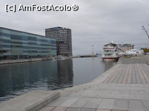 [P09] Malmo, Port. » foto by mihaelavoicu
 - 
<span class="allrVoted glyphicon glyphicon-heart hidden" id="av1195002"></span>
<a class="m-l-10 hidden" id="sv1195002" onclick="voting_Foto_DelVot(,1195002,7982)" role="button">șterge vot <span class="glyphicon glyphicon-remove"></span></a>
<a id="v91195002" class=" c-red"  onclick="voting_Foto_SetVot(1195002)" role="button"><span class="glyphicon glyphicon-heart-empty"></span> <b>LIKE</b> = Votează poza</a> <img class="hidden"  id="f1195002W9" src="/imagini/loader.gif" border="0" /><span class="AjErrMes hidden" id="e1195002ErM"></span>