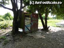 [P05] Toaleta publica in provinica La Romana. Indrazniti sa intrati? » foto by adri-nico
 - 
<span class="allrVoted glyphicon glyphicon-heart hidden" id="av272777"></span>
<a class="m-l-10 hidden" id="sv272777" onclick="voting_Foto_DelVot(,272777,7983)" role="button">șterge vot <span class="glyphicon glyphicon-remove"></span></a>
<a id="v9272777" class=" c-red"  onclick="voting_Foto_SetVot(272777)" role="button"><span class="glyphicon glyphicon-heart-empty"></span> <b>LIKE</b> = Votează poza</a> <img class="hidden"  id="f272777W9" src="/imagini/loader.gif" border="0" /><span class="AjErrMes hidden" id="e272777ErM"></span>