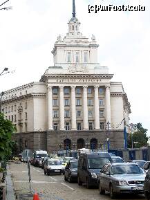 [P04] Cladirea Parlamentului bulgar » foto by pepsi70ro
 - 
<span class="allrVoted glyphicon glyphicon-heart hidden" id="av168552"></span>
<a class="m-l-10 hidden" id="sv168552" onclick="voting_Foto_DelVot(,168552,7987)" role="button">șterge vot <span class="glyphicon glyphicon-remove"></span></a>
<a id="v9168552" class=" c-red"  onclick="voting_Foto_SetVot(168552)" role="button"><span class="glyphicon glyphicon-heart-empty"></span> <b>LIKE</b> = Votează poza</a> <img class="hidden"  id="f168552W9" src="/imagini/loader.gif" border="0" /><span class="AjErrMes hidden" id="e168552ErM"></span>