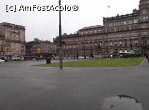 [P49] George Square - principala piață din Glasgow, plină de statui ale personalităților și instituții publice importante.  » foto by Aurici
 - 
<span class="allrVoted glyphicon glyphicon-heart hidden" id="av938869"></span>
<a class="m-l-10 hidden" id="sv938869" onclick="voting_Foto_DelVot(,938869,7991)" role="button">șterge vot <span class="glyphicon glyphicon-remove"></span></a>
<a id="v9938869" class=" c-red"  onclick="voting_Foto_SetVot(938869)" role="button"><span class="glyphicon glyphicon-heart-empty"></span> <b>LIKE</b> = Votează poza</a> <img class="hidden"  id="f938869W9" src="/imagini/loader.gif" border="0" /><span class="AjErrMes hidden" id="e938869ErM"></span>