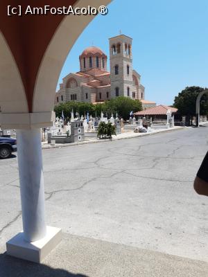 [P06] Biserica din Limassol » foto by Miri0822
 - 
<span class="allrVoted glyphicon glyphicon-heart hidden" id="av1394385"></span>
<a class="m-l-10 hidden" id="sv1394385" onclick="voting_Foto_DelVot(,1394385,7992)" role="button">șterge vot <span class="glyphicon glyphicon-remove"></span></a>
<a id="v91394385" class=" c-red"  onclick="voting_Foto_SetVot(1394385)" role="button"><span class="glyphicon glyphicon-heart-empty"></span> <b>LIKE</b> = Votează poza</a> <img class="hidden"  id="f1394385W9" src="/imagini/loader.gif" border="0" /><span class="AjErrMes hidden" id="e1394385ErM"></span>