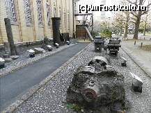 [P37] Muzeul in aer liber, de langa templu, cu fel de fel de chestii, de dupa bombardamente. » foto by TraianS
 - 
<span class="allrVoted glyphicon glyphicon-heart hidden" id="av491126"></span>
<a class="m-l-10 hidden" id="sv491126" onclick="voting_Foto_DelVot(,491126,7999)" role="button">șterge vot <span class="glyphicon glyphicon-remove"></span></a>
<a id="v9491126" class=" c-red"  onclick="voting_Foto_SetVot(491126)" role="button"><span class="glyphicon glyphicon-heart-empty"></span> <b>LIKE</b> = Votează poza</a> <img class="hidden"  id="f491126W9" src="/imagini/loader.gif" border="0" /><span class="AjErrMes hidden" id="e491126ErM"></span>