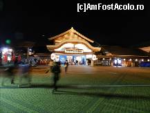 [P62] Intrarea la 'Oedo Onsen Monotogari'. Se coboara la statia Telecom Center.  » foto by TraianS
 - 
<span class="allrVoted glyphicon glyphicon-heart hidden" id="av492661"></span>
<a class="m-l-10 hidden" id="sv492661" onclick="voting_Foto_DelVot(,492661,7999)" role="button">șterge vot <span class="glyphicon glyphicon-remove"></span></a>
<a id="v9492661" class=" c-red"  onclick="voting_Foto_SetVot(492661)" role="button"><span class="glyphicon glyphicon-heart-empty"></span> <b>LIKE</b> = Votează poza</a> <img class="hidden"  id="f492661W9" src="/imagini/loader.gif" border="0" /><span class="AjErrMes hidden" id="e492661ErM"></span>