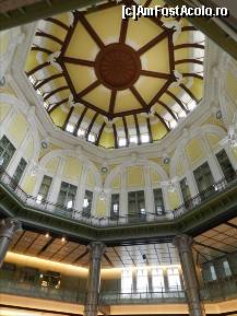 [P03] Tokyo Station - Marunouchi North Gate -interior. Ferestrele de la etaj, apartin Hotelului de lux, Tokyo Station Hotel.  » foto by TraianS
 - 
<span class="allrVoted glyphicon glyphicon-heart hidden" id="av493408"></span>
<a class="m-l-10 hidden" id="sv493408" onclick="voting_Foto_DelVot(,493408,7999)" role="button">șterge vot <span class="glyphicon glyphicon-remove"></span></a>
<a id="v9493408" class=" c-red"  onclick="voting_Foto_SetVot(493408)" role="button"><span class="glyphicon glyphicon-heart-empty"></span> <b>LIKE</b> = Votează poza</a> <img class="hidden"  id="f493408W9" src="/imagini/loader.gif" border="0" /><span class="AjErrMes hidden" id="e493408ErM"></span>