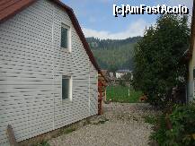 [P02] Comuna Vama, judetul Suceava - locul unde intrau masinile langa casa de vacanta » foto by valimi
 - 
<span class="allrVoted glyphicon glyphicon-heart hidden" id="av163400"></span>
<a class="m-l-10 hidden" id="sv163400" onclick="voting_Foto_DelVot(,163400,8005)" role="button">șterge vot <span class="glyphicon glyphicon-remove"></span></a>
<a id="v9163400" class=" c-red"  onclick="voting_Foto_SetVot(163400)" role="button"><span class="glyphicon glyphicon-heart-empty"></span> <b>LIKE</b> = Votează poza</a> <img class="hidden"  id="f163400W9" src="/imagini/loader.gif" border="0" /><span class="AjErrMes hidden" id="e163400ErM"></span>