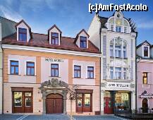 [P01] acesta este Hotel Morris, in centrul orasului » foto by ilincutei c*
 - 
<span class="allrVoted glyphicon glyphicon-heart hidden" id="av163462"></span>
<a class="m-l-10 hidden" id="sv163462" onclick="voting_Foto_DelVot(,163462,8010)" role="button">șterge vot <span class="glyphicon glyphicon-remove"></span></a>
<a id="v9163462" class=" c-red"  onclick="voting_Foto_SetVot(163462)" role="button"><span class="glyphicon glyphicon-heart-empty"></span> <b>LIKE</b> = Votează poza</a> <img class="hidden"  id="f163462W9" src="/imagini/loader.gif" border="0" /><span class="AjErrMes hidden" id="e163462ErM"></span>