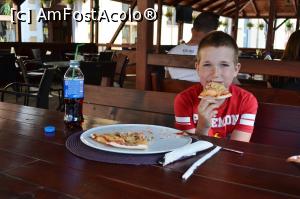 [P07] Se poate fără pizza? (se pare că nu, partea bună este că și nouă ne place)  » foto by AZE
 - 
<span class="allrVoted glyphicon glyphicon-heart hidden" id="av971576"></span>
<a class="m-l-10 hidden" id="sv971576" onclick="voting_Foto_DelVot(,971576,8012)" role="button">șterge vot <span class="glyphicon glyphicon-remove"></span></a>
<a id="v9971576" class=" c-red"  onclick="voting_Foto_SetVot(971576)" role="button"><span class="glyphicon glyphicon-heart-empty"></span> <b>LIKE</b> = Votează poza</a> <img class="hidden"  id="f971576W9" src="/imagini/loader.gif" border="0" /><span class="AjErrMes hidden" id="e971576ErM"></span>